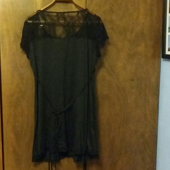 NWT DARE TO WEAR BLACK DRESS WITH LACE - Picture 6 of 8